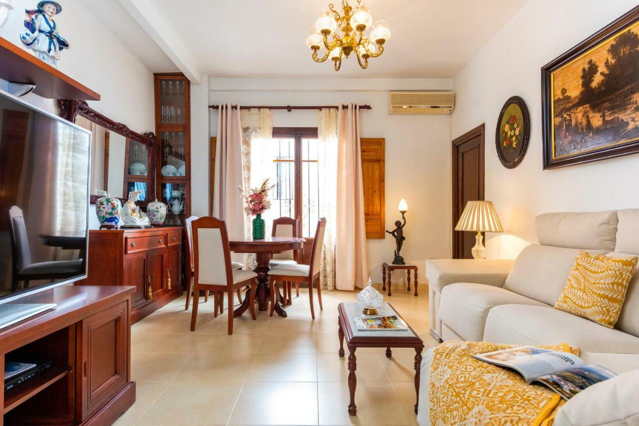 HSH Suites Barrio Santa Cruz Sevilla Exterior foto